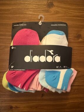 BRAND NEW girl youth diadora no show 10 pack socks size 1Y-4Y